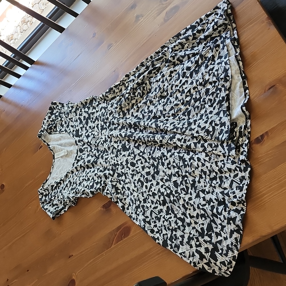 Aeropostale dress size M, black and white